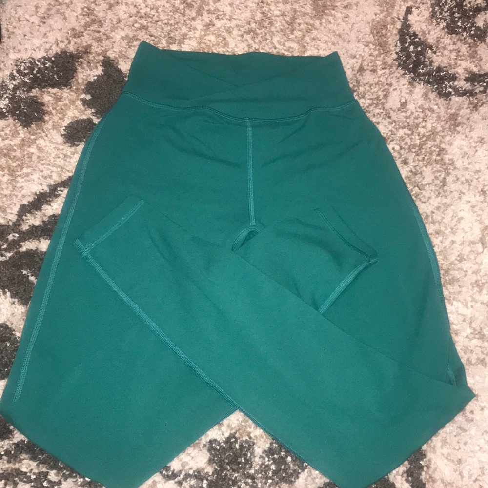 Alphalete Surface leggings